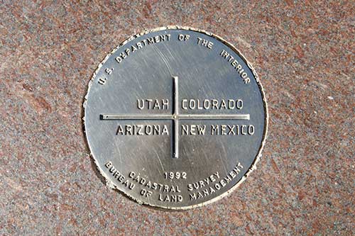 https://www.navajoblue.com/wp-content/uploads/2022/04/attractions-four-corners.jpg